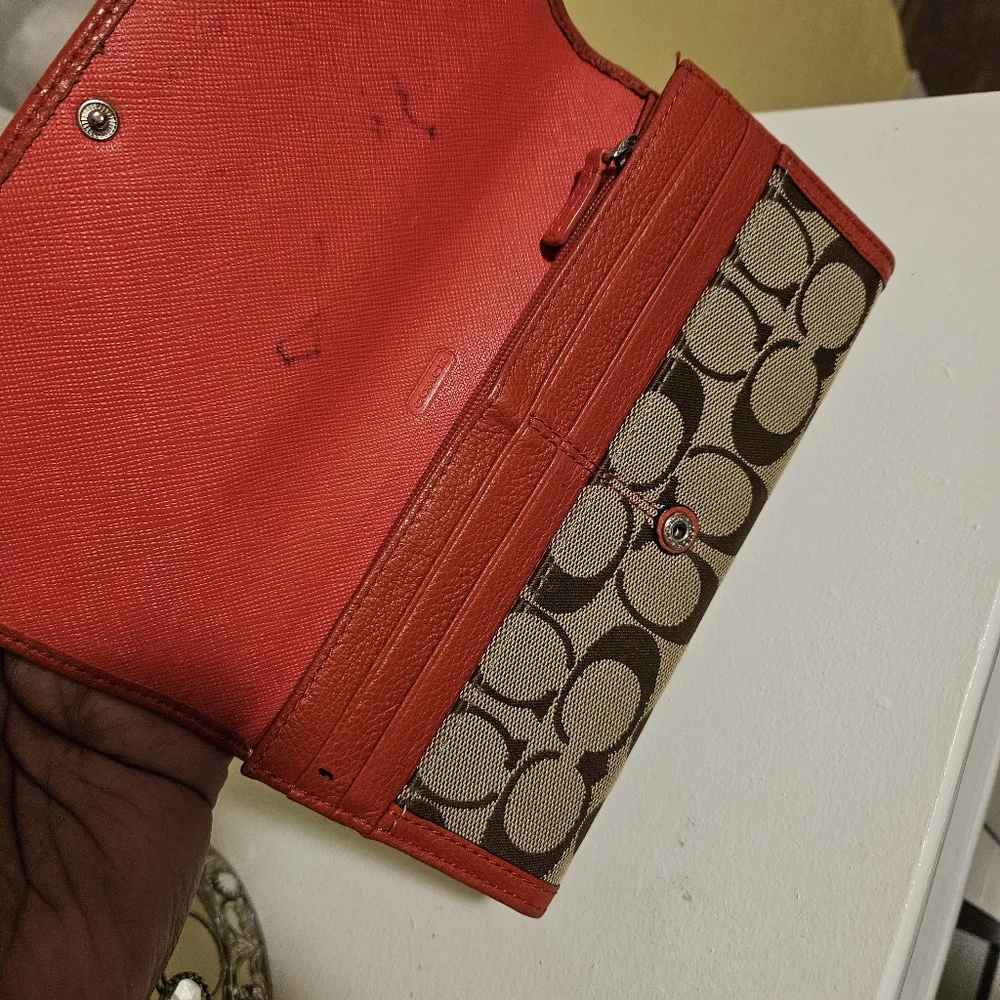 Coach Wallet - Picture 3 of 5